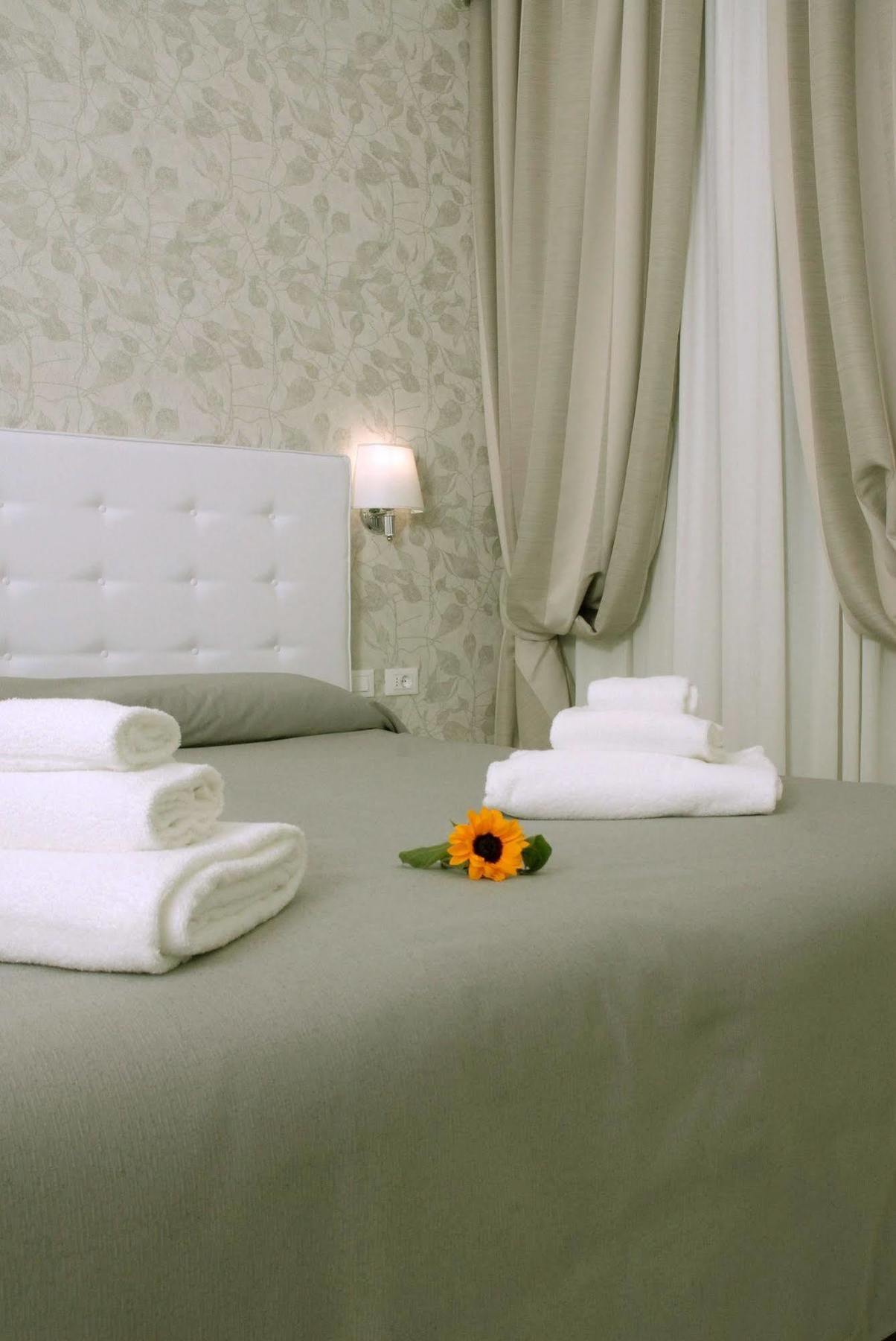 Gardenia Suite Roma Exterior foto